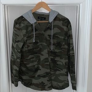 CAMO HOODIE